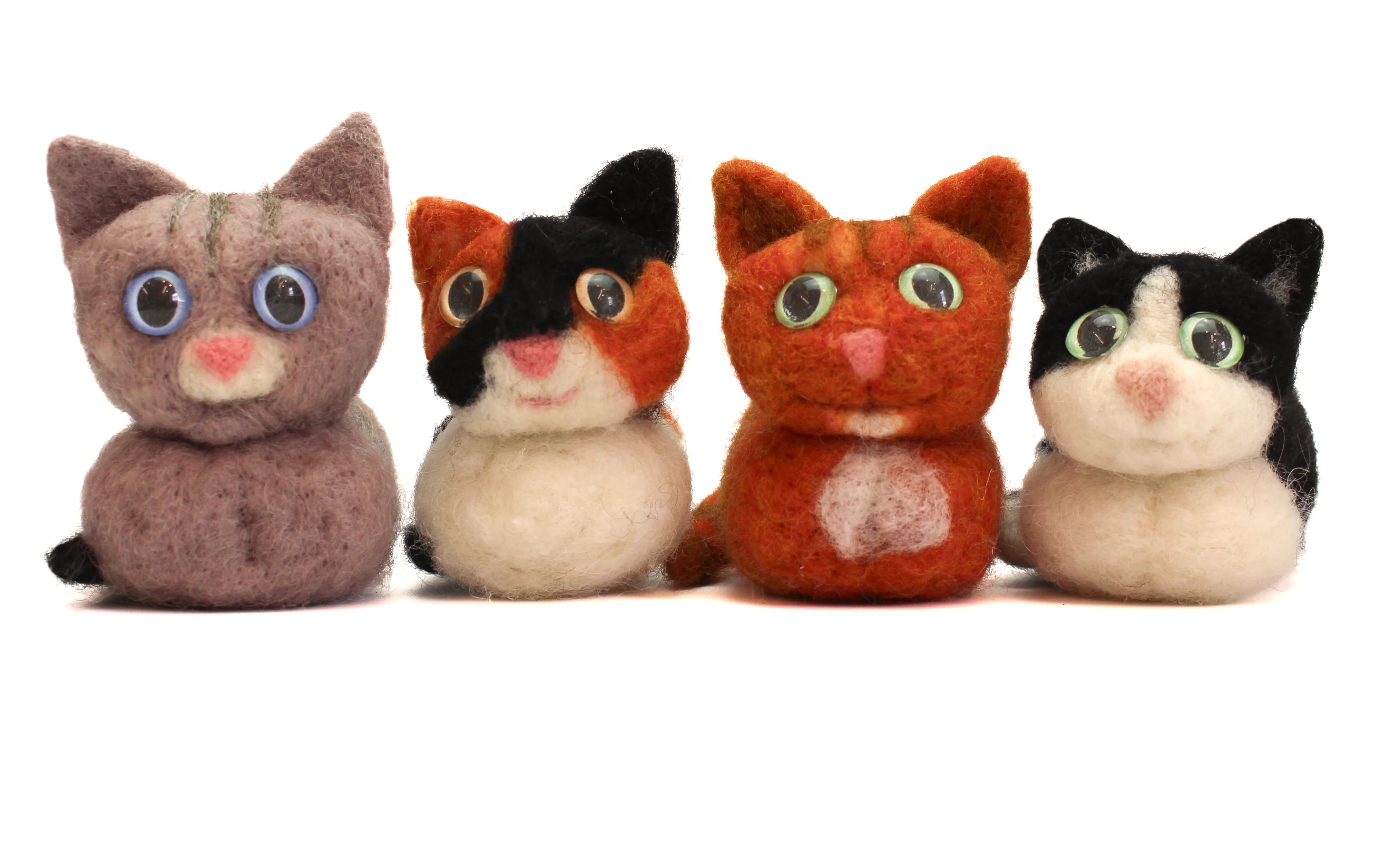 Cartoon Cat Loaf Needle Felt Small Kit - makes 1 - Image 5