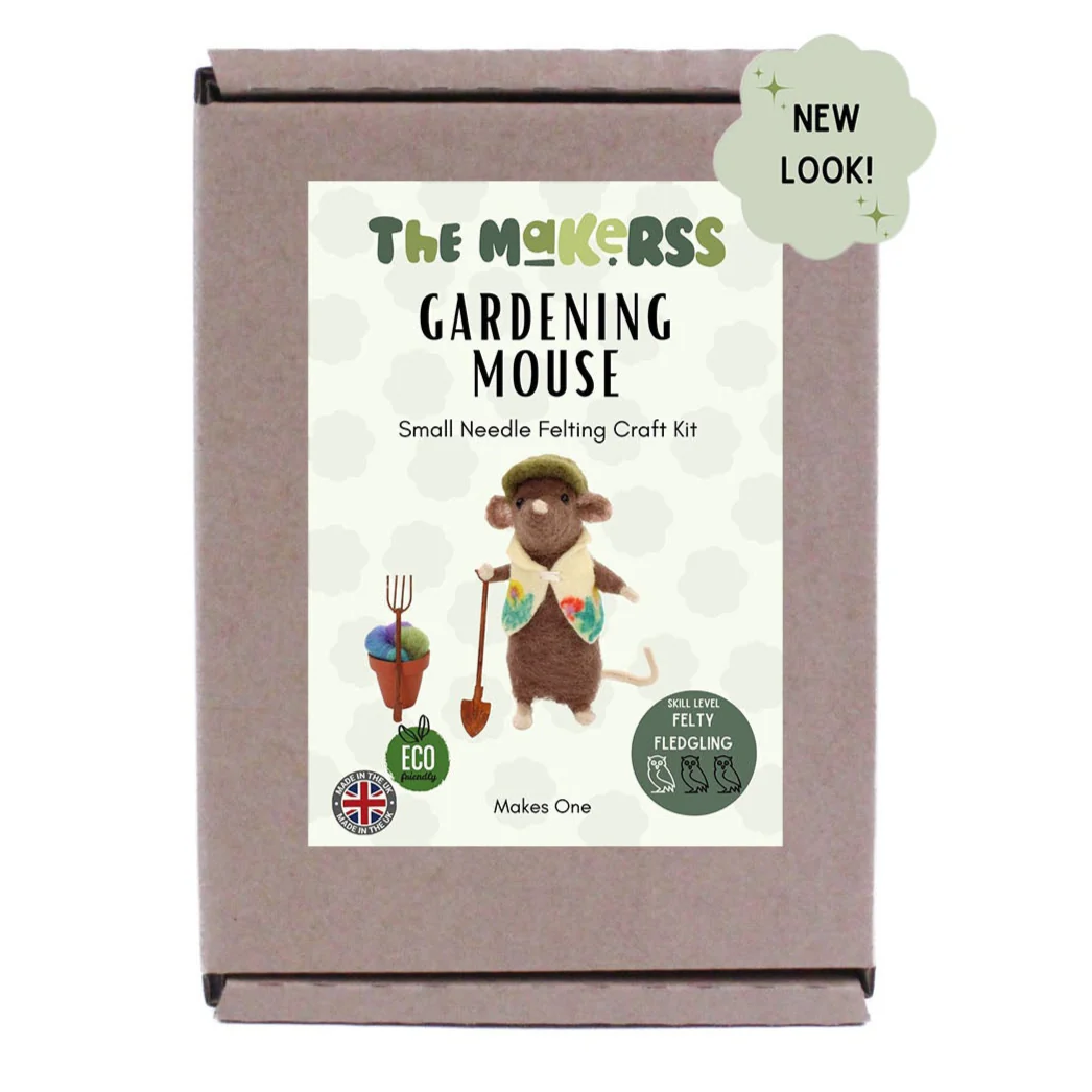 Gardening Mouse Small Needle Felt Kit - Image 3