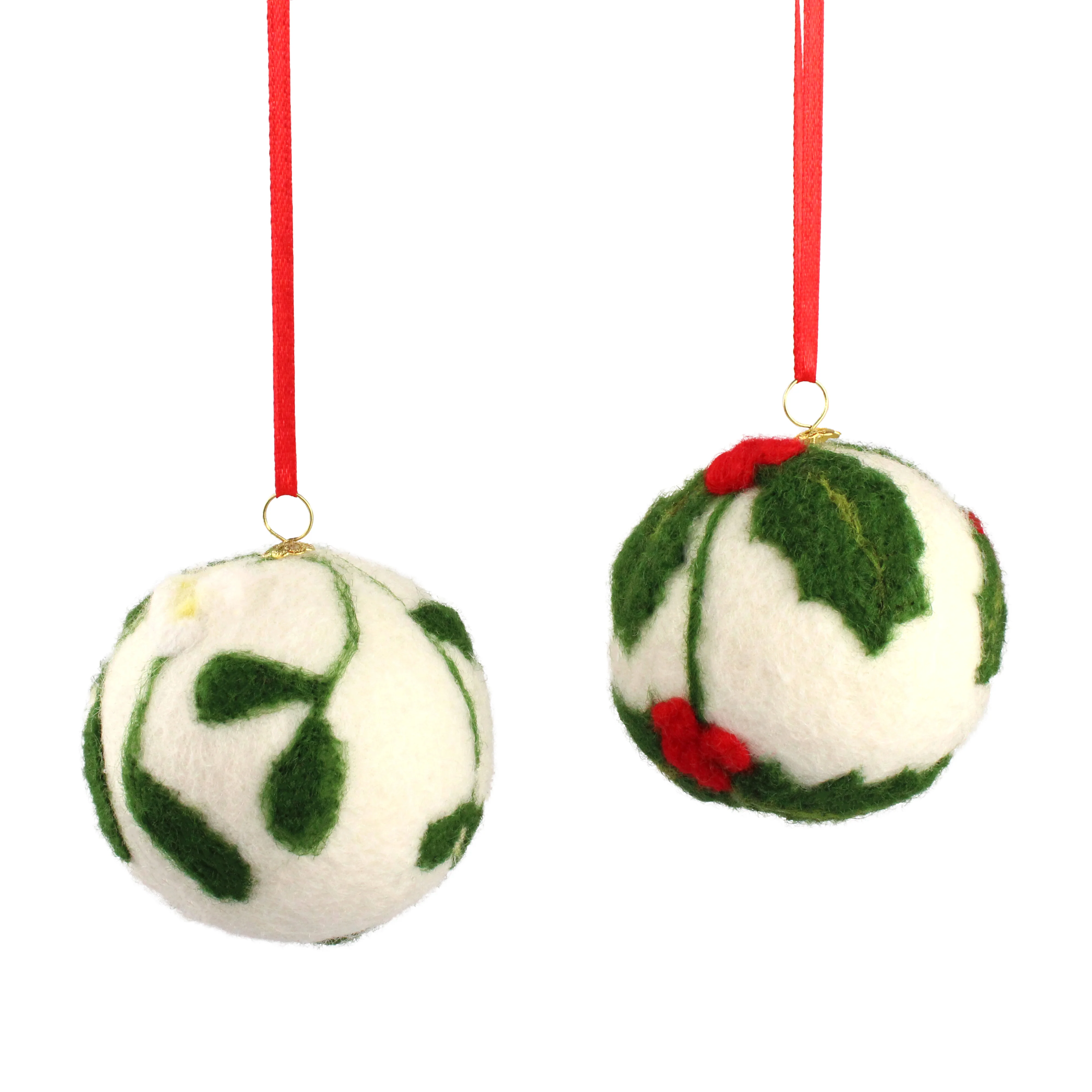Gold coloured fittings /hangers for wool baubles - Image 3