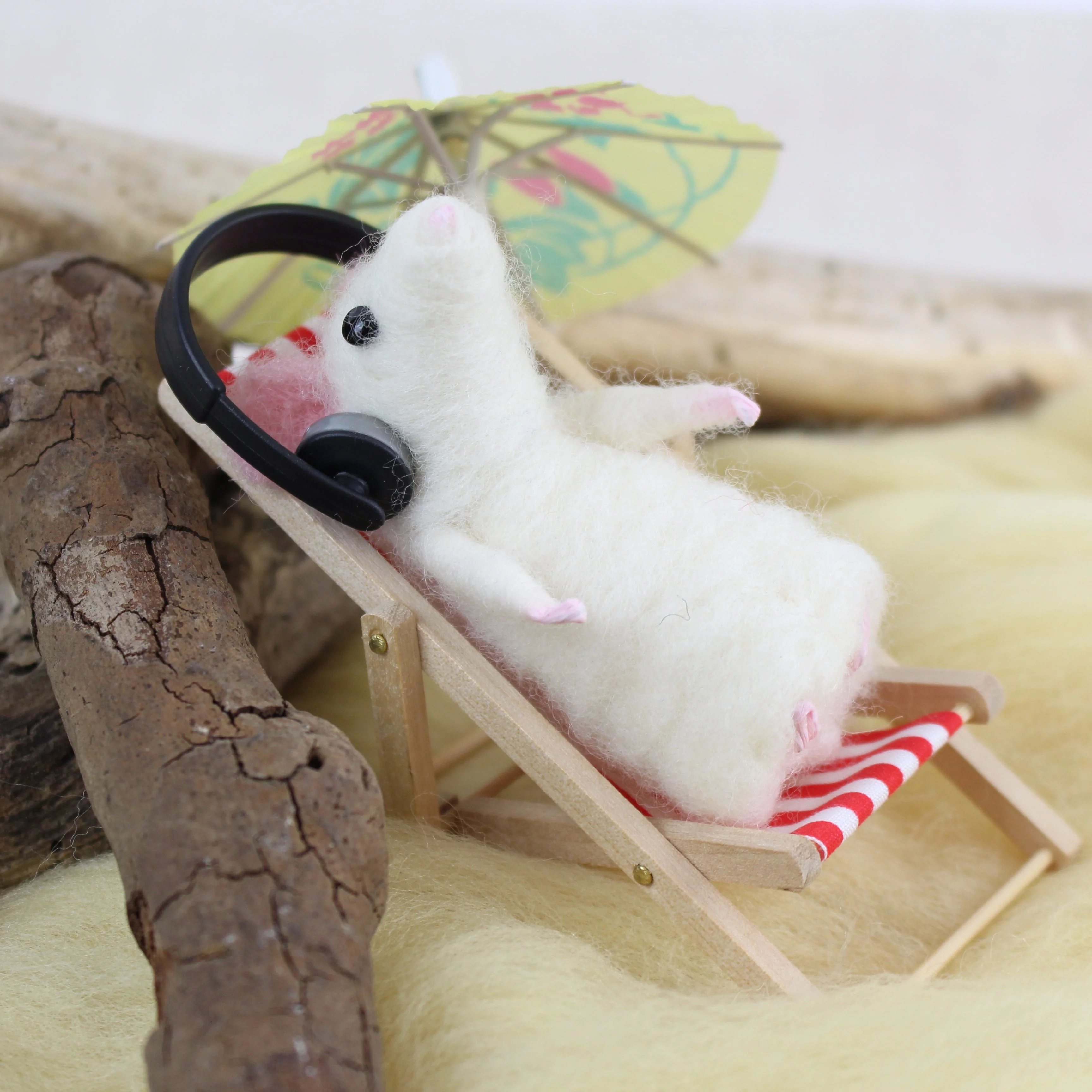 Head phones for Needle Felted Characters - Image 2