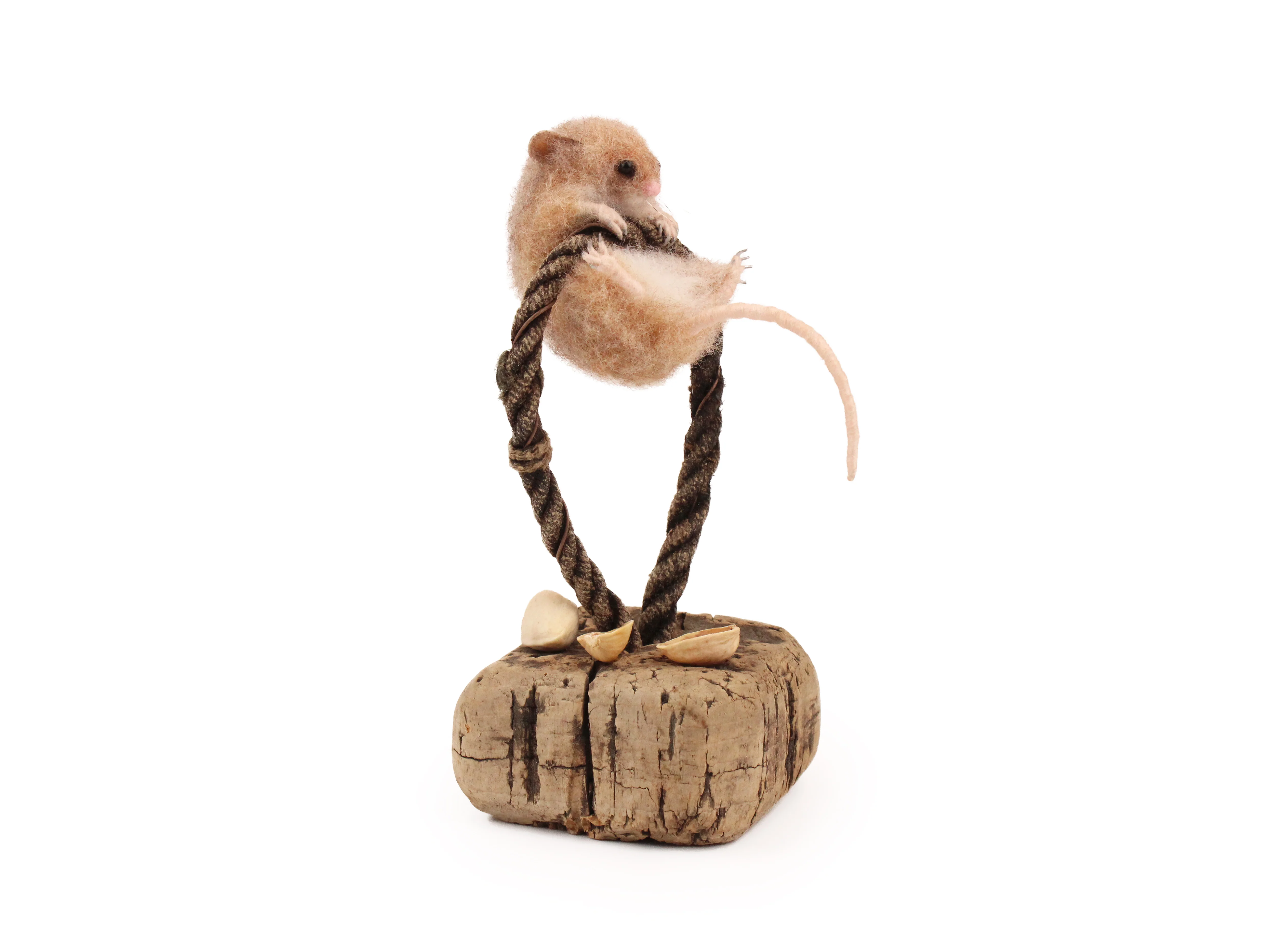 Makerss Masterclass - Harvest Mouse with Agnese Davies - Image 2