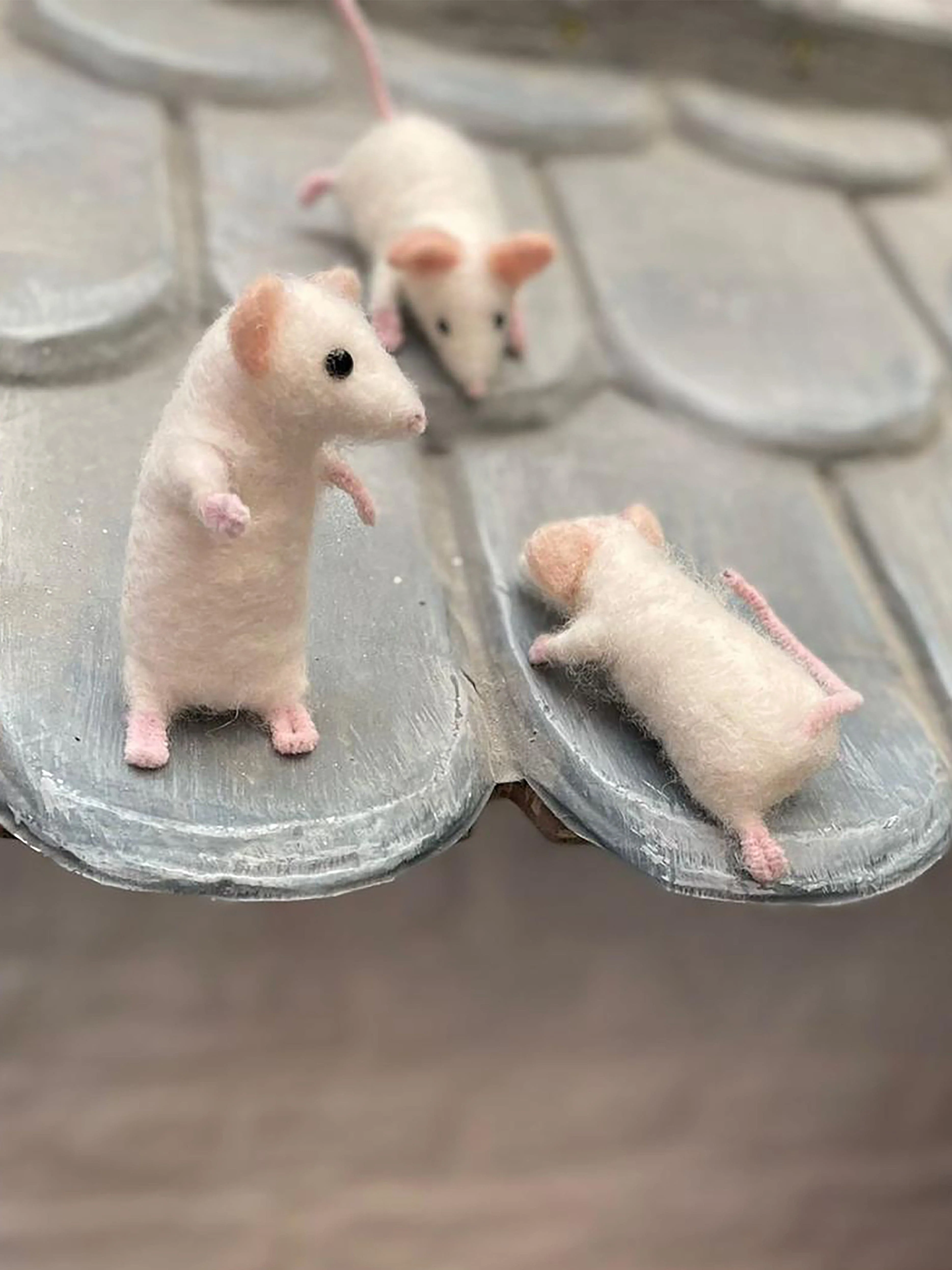 Pink Luxury Pipe Cleaners - Image 3