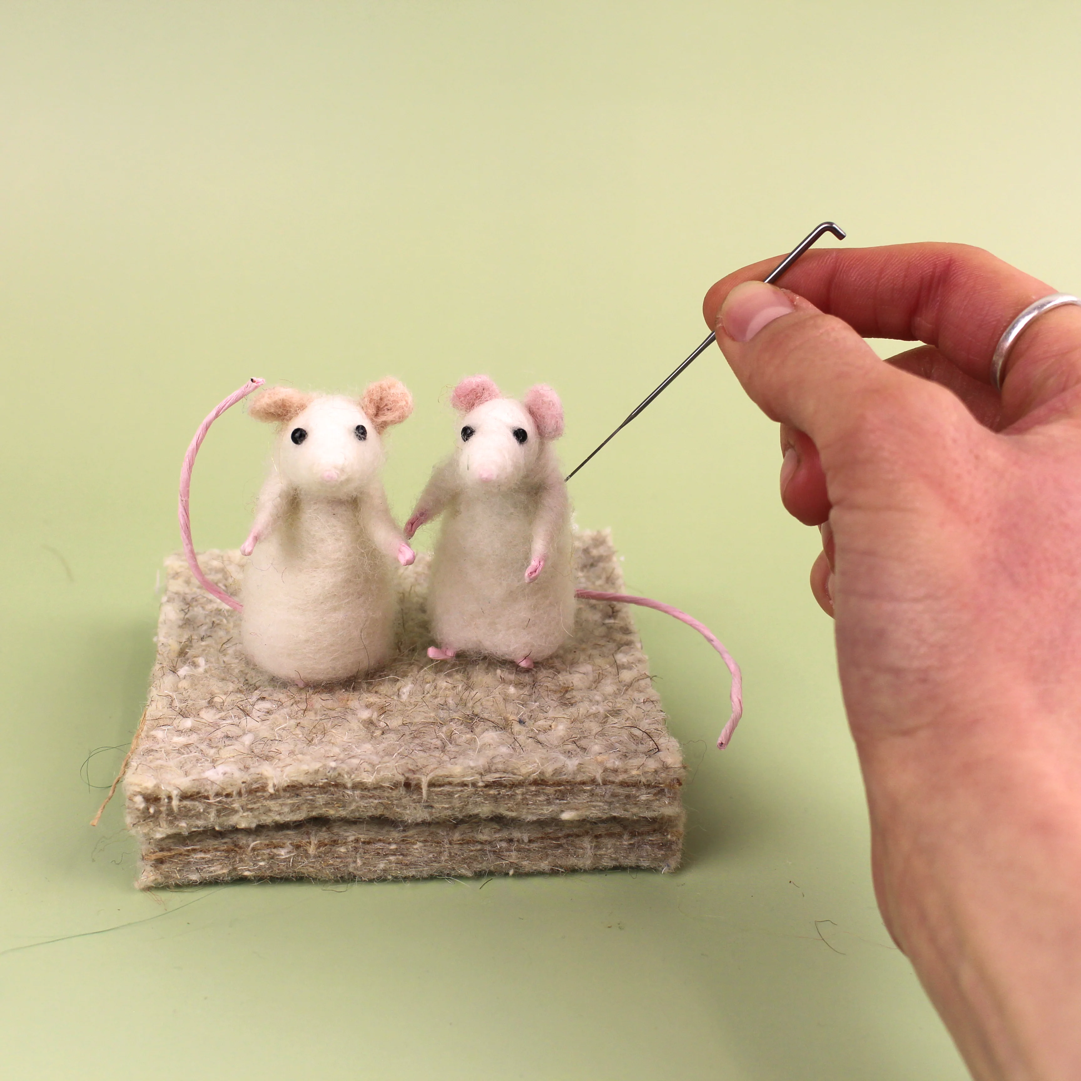 White Pose-able Mouseling Small Needle Felt Kit - makes two - Image 3